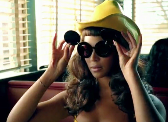 Mickey-Mouse-Sunglasses-Seen-Lady-Gaga-Beyonce-Video.jpg