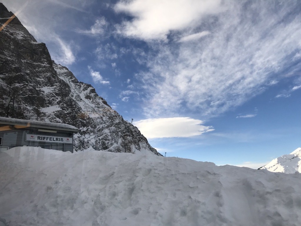 德國最高峰｜楚格峰Zugspitze｜RiffelriB.jpg