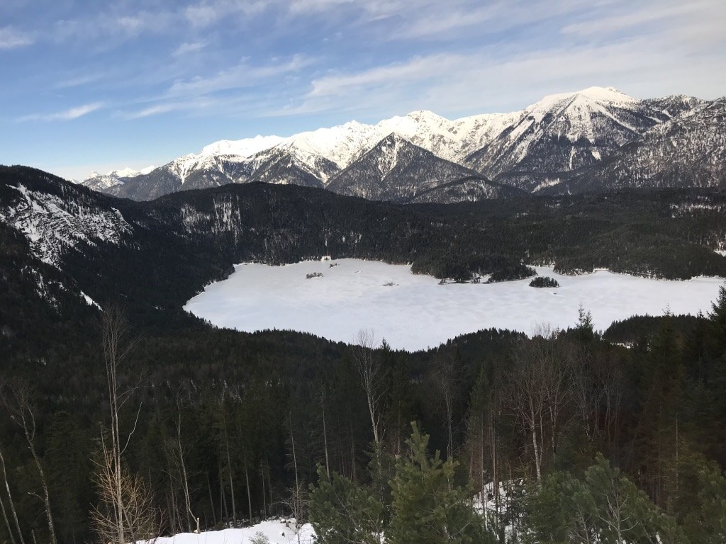 德國最高峰｜楚格峰Zugspitze｜齒軌列車｜艾比湖.jpg