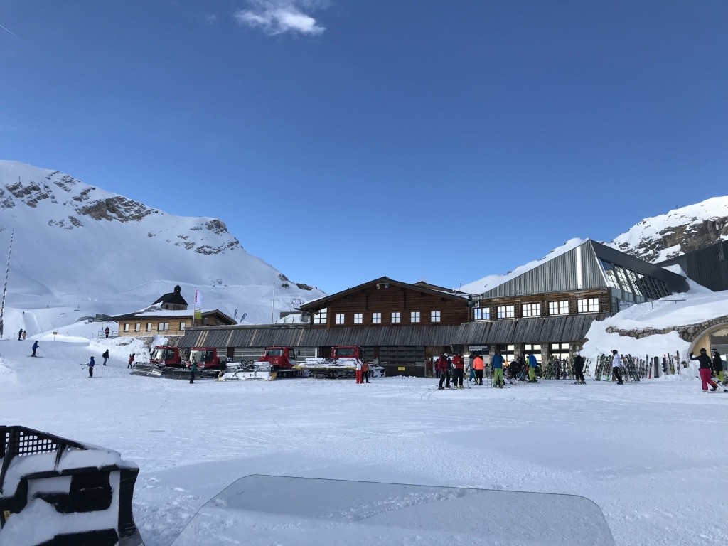 德國第一高峰｜楚格峰Zugspitze｜冰川平台.jpg