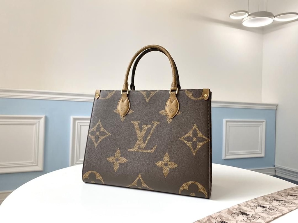 M44576 Louis Vuitton_LV monogram open large-capacity shopping traveling bag handbag.jpeg