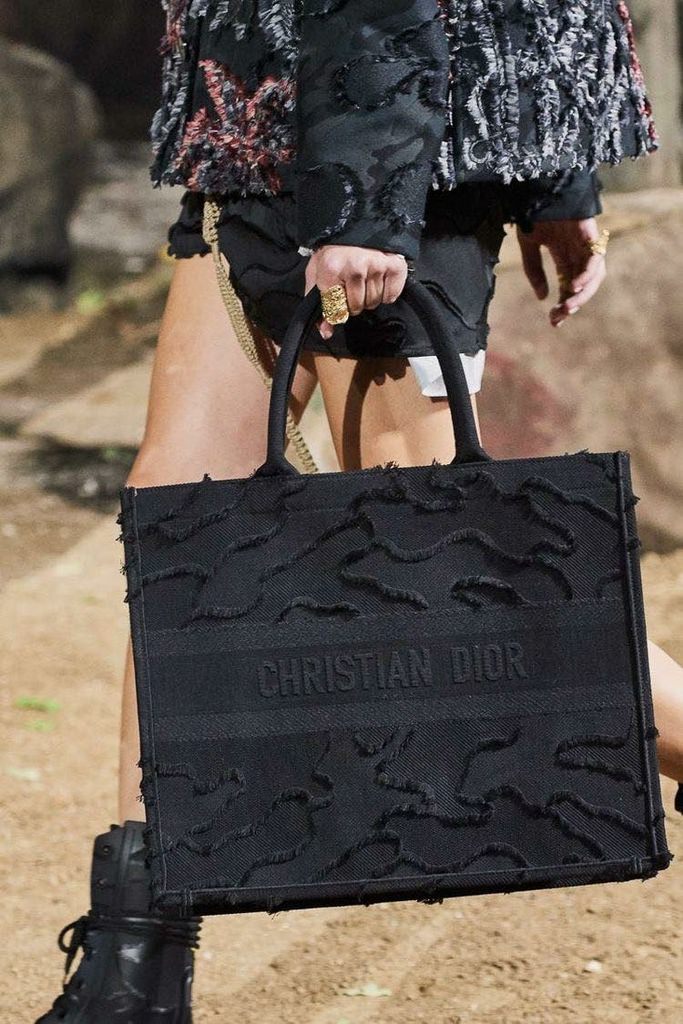 Dior Book Tote black.jpeg