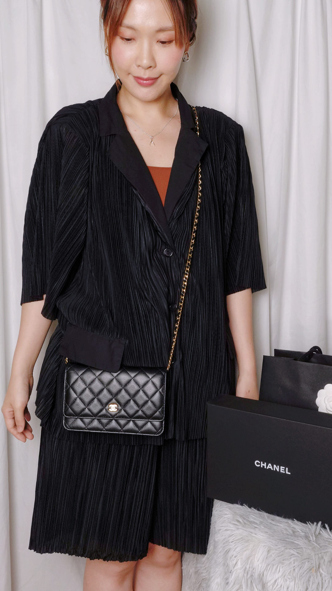 CHANEL經典WOC開箱！2022香奈兒鏈子長夾分享！台灣、英國、法國分別售價？最新防偽晶片是什麼？讓我來說給你聽～