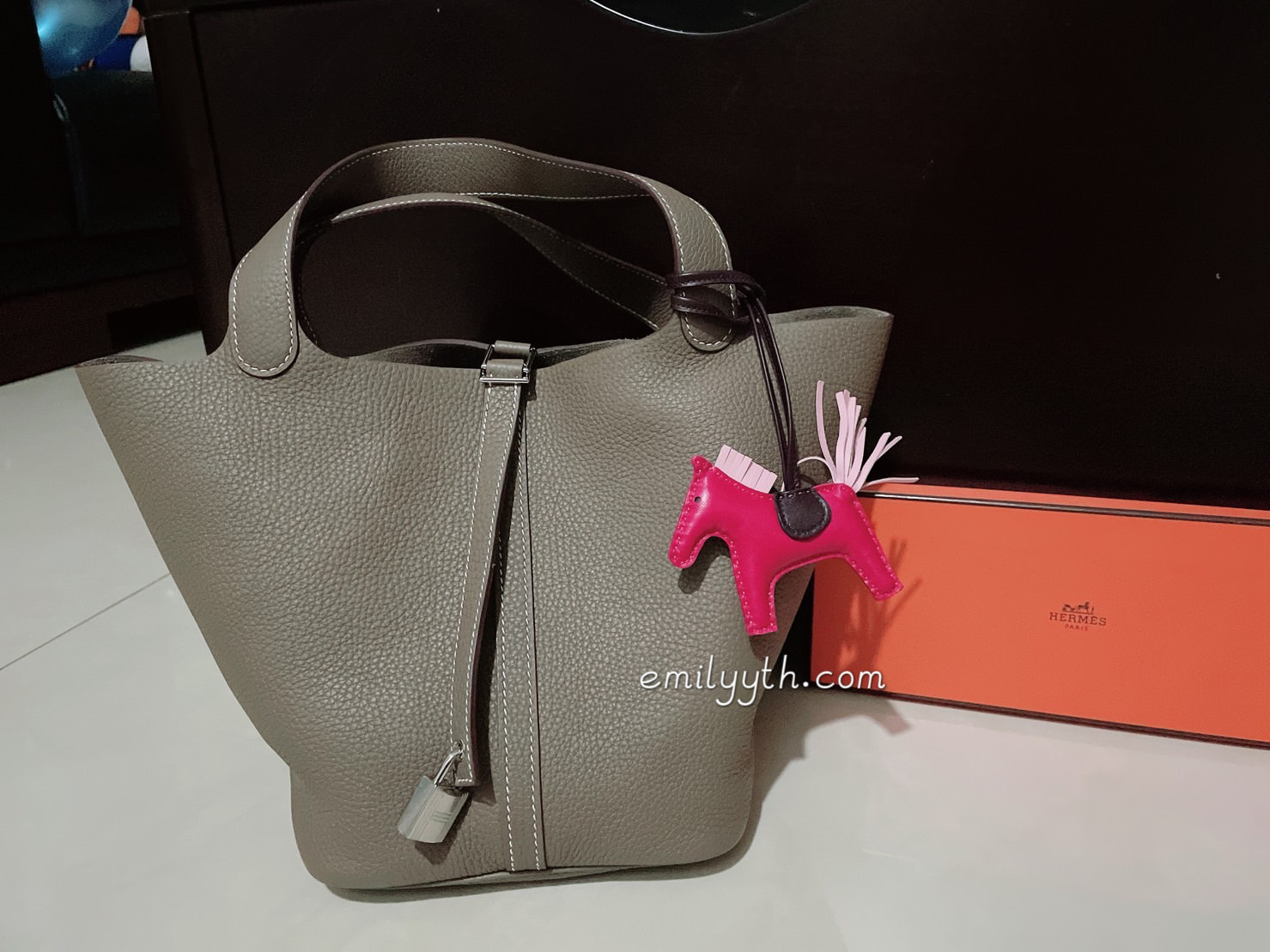 Hermès Picotin Lock 22 大象灰 x 銀扣開箱！愛馬仕菜籃子其實有5個尺寸？Picotin 18 & 22 最新價格？哪裏買最划算？