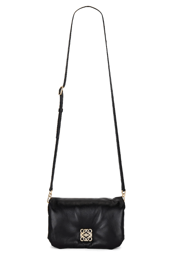 【2023 春季大促】FWRD 全站低至 7折！LOEWE, BALENCIAGA, MONCLER 必買（3/29 23:59 結束）