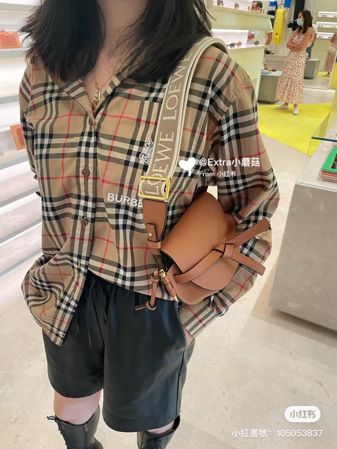 【2023 春季大促】FWRD 全站低至 7折！LOEWE, BALENCIAGA, MONCLER 必買（3/29 23:59 結束）