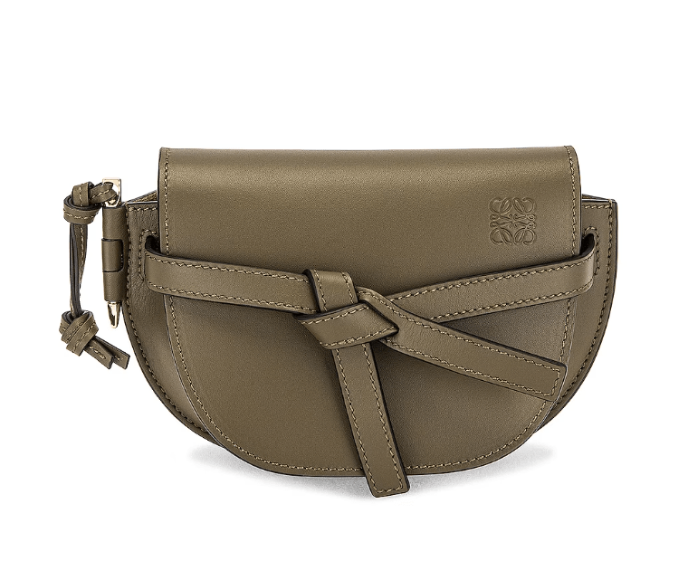 【2023 春季大促】FWRD 全站低至 7折！LOEWE, BALENCIAGA, MONCLER 必買（3/29 23:59 結束）