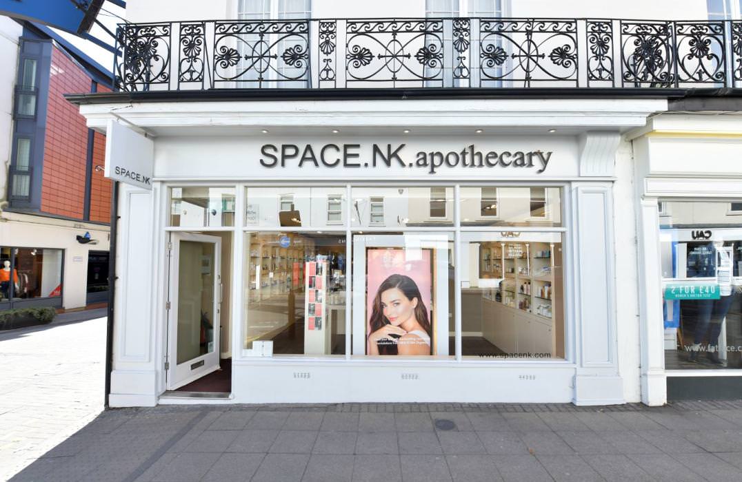 【2023 SPACE NK 購物教學】寄台灣享退稅優勢，滿額免運已取消，仍有專櫃6折力度（KIEHL’S 契爾氏A醇、淡斑精華、小紅瓶 59折起）