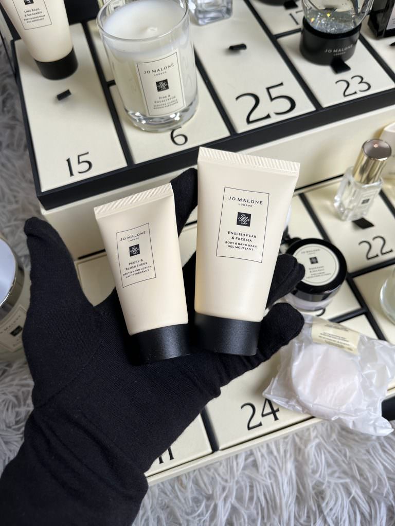 Jo Malone London 2022 歡樂雪花聖誕倒數月曆開箱 03 rotated