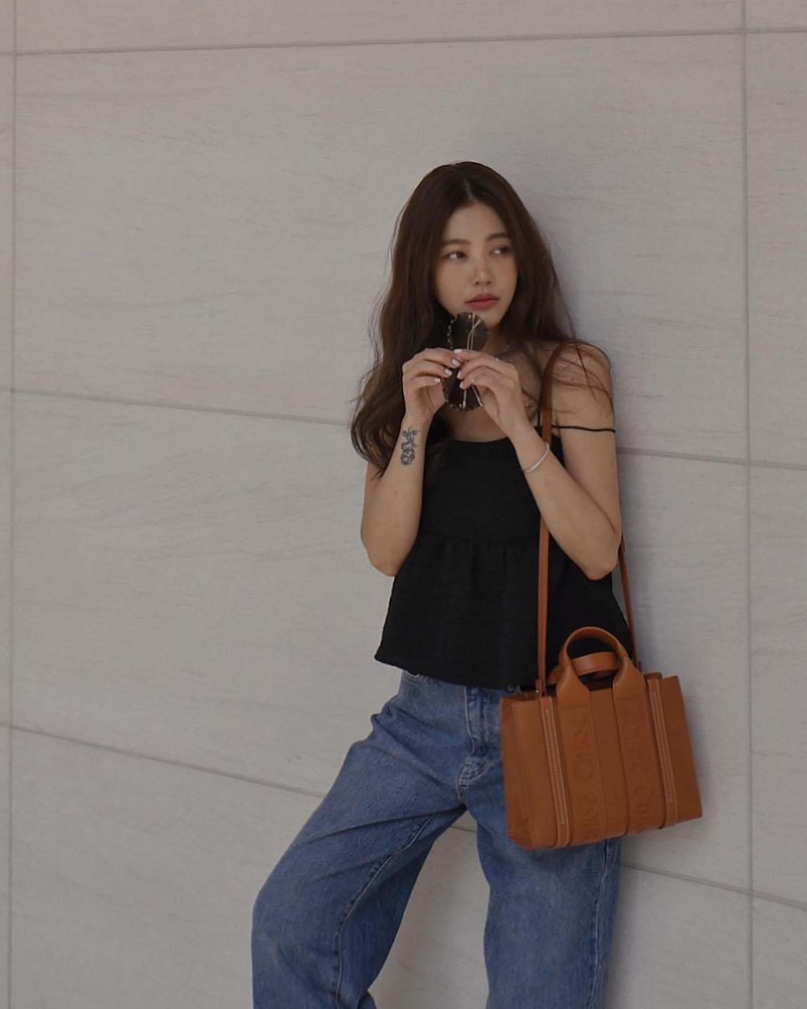 Chloé Woody 迷你托特包開箱！2023 新款專櫃價格？保卡沒蓋章專櫃不收？電商購買必知風險！