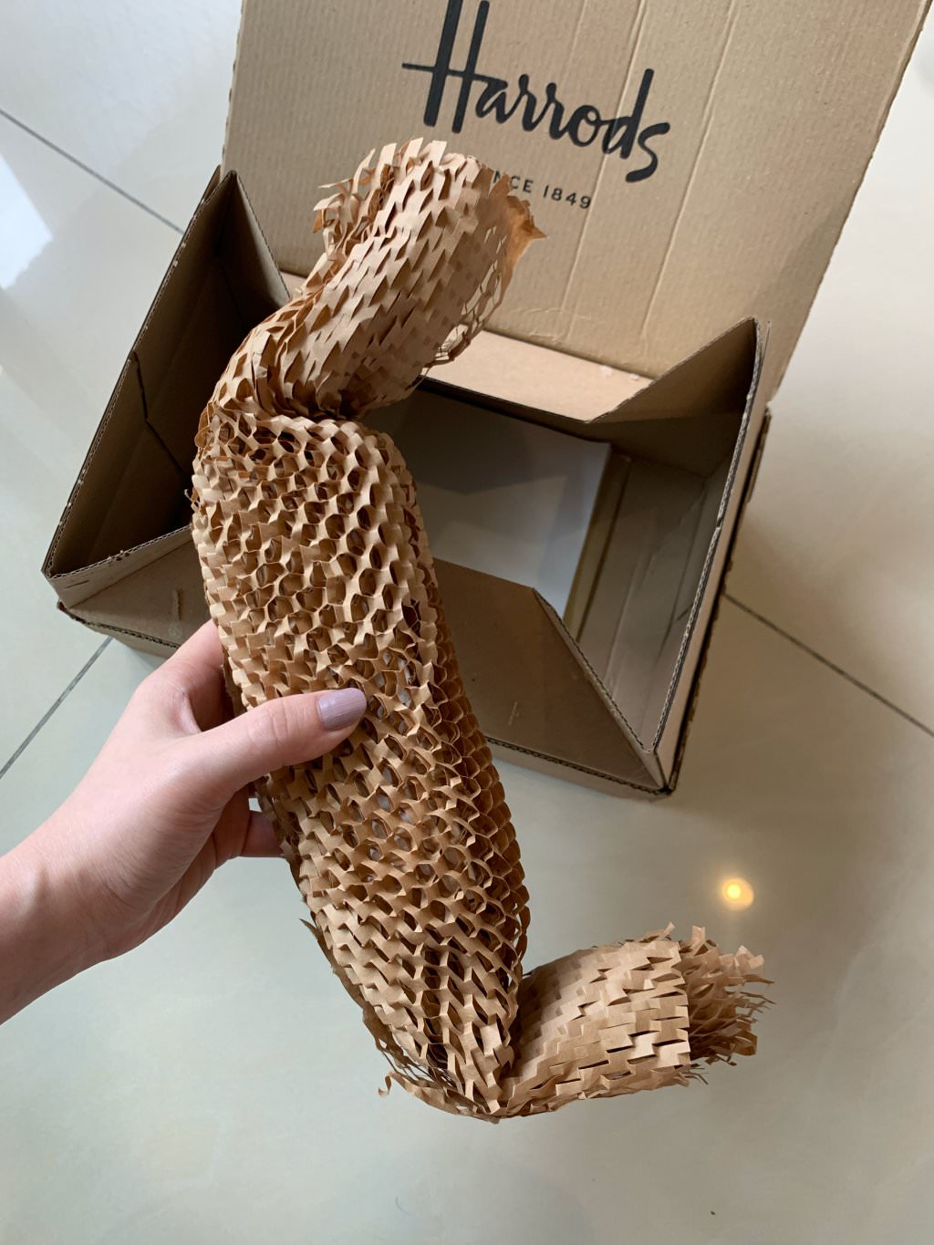 2024 聖誕倒數禮盒懶人包，RéVive低至47折、蘭蔻Lancôme低至51折、赫蓮娜低至69折。