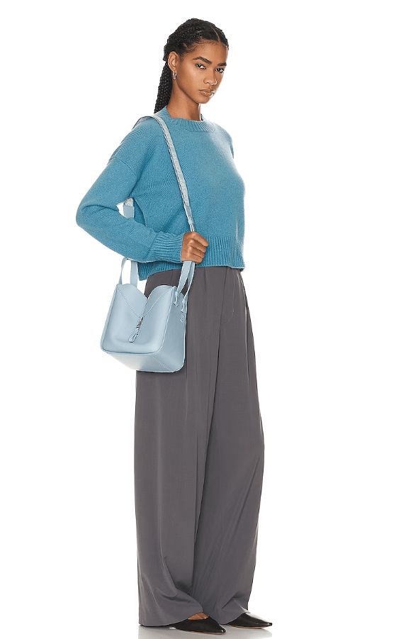 FWRD 雙11折扣第一波！一堆YSL, Loewe, BV, Balenciaga, Moncler 5折起，激省台幣數萬元！