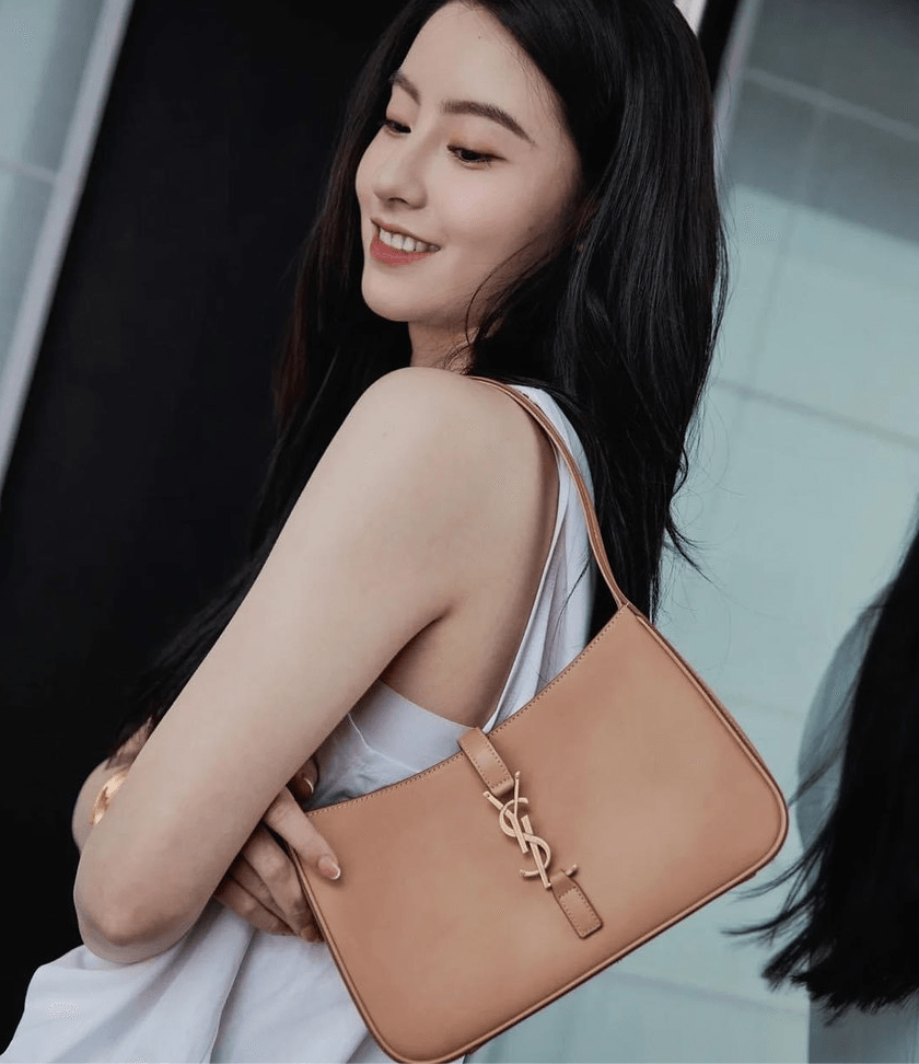 FWRD 雙11折扣第一波！一堆YSL, Loewe, BV, Balenciaga, Moncler 5折起，激省台幣數萬元！