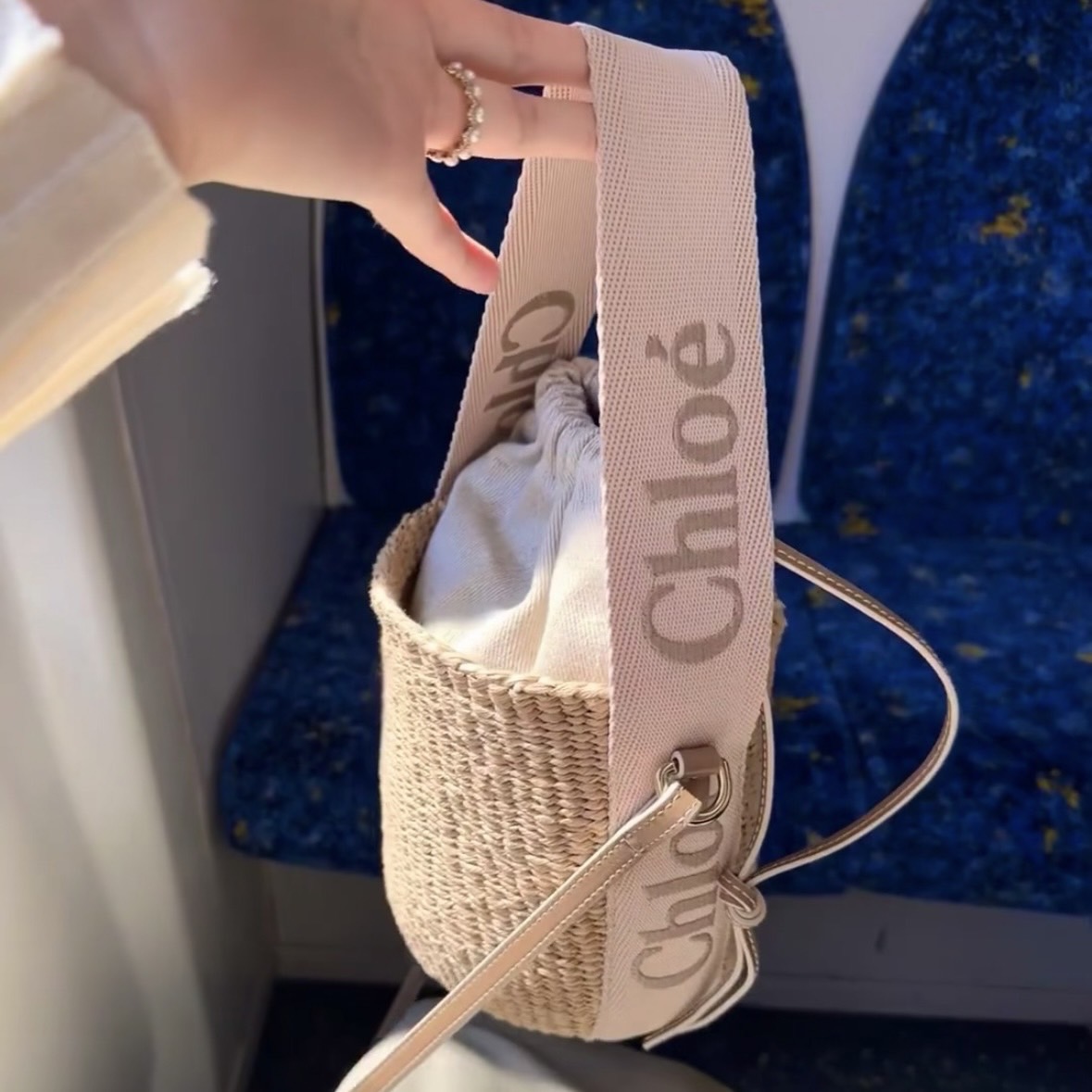 24S 私密折扣限時7折，Loewe Puzzle 低至58折起，Chloe Woody 小籃子低至54折起！