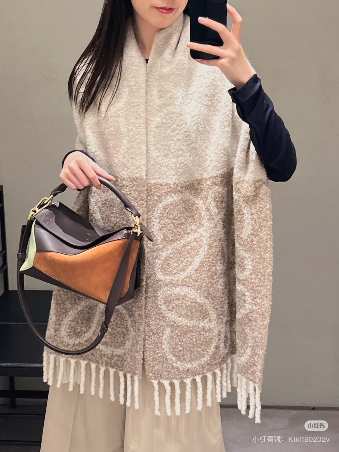 Mytheresa換季折扣開始,Loewe 熱門包款限時折扣必搶! - 第17張圖 Mytheresa換季折扣開始,Loewe 熱門包款限時折扣必搶!