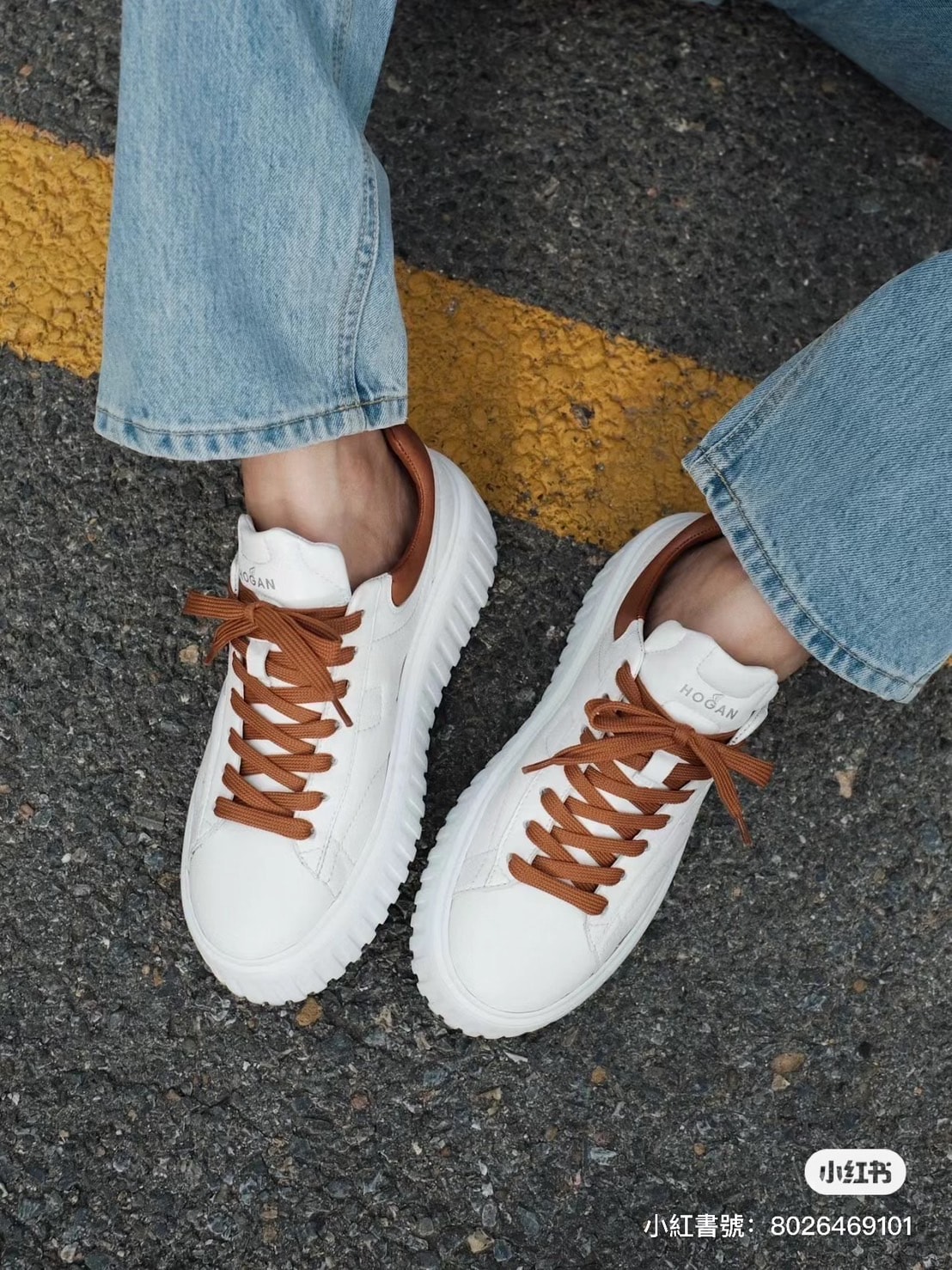 Hogan Cool Sneakers 許路兒同款開箱！Hogan Cool Sneakers v.s. Hogan H-Stripes 厚底鞋實穿超詳細比較！