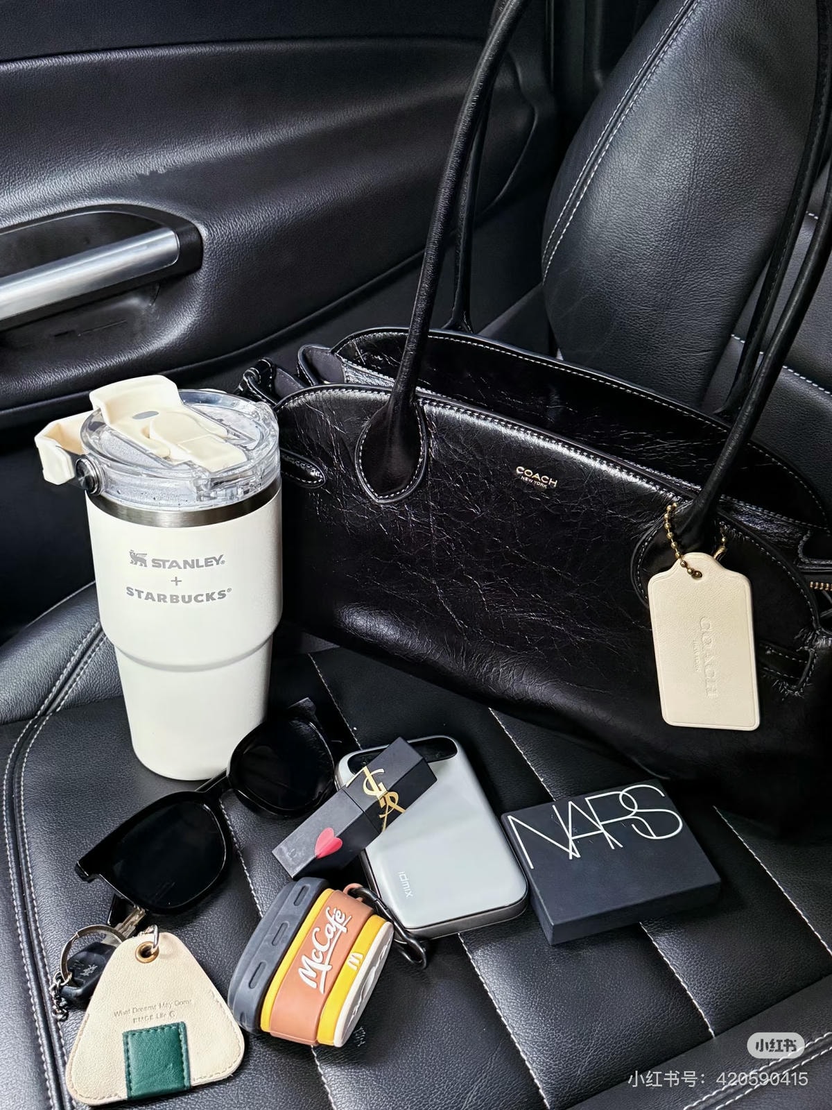 Revolve 限時2天全場正價品8折！12/10(三)15:59結束！