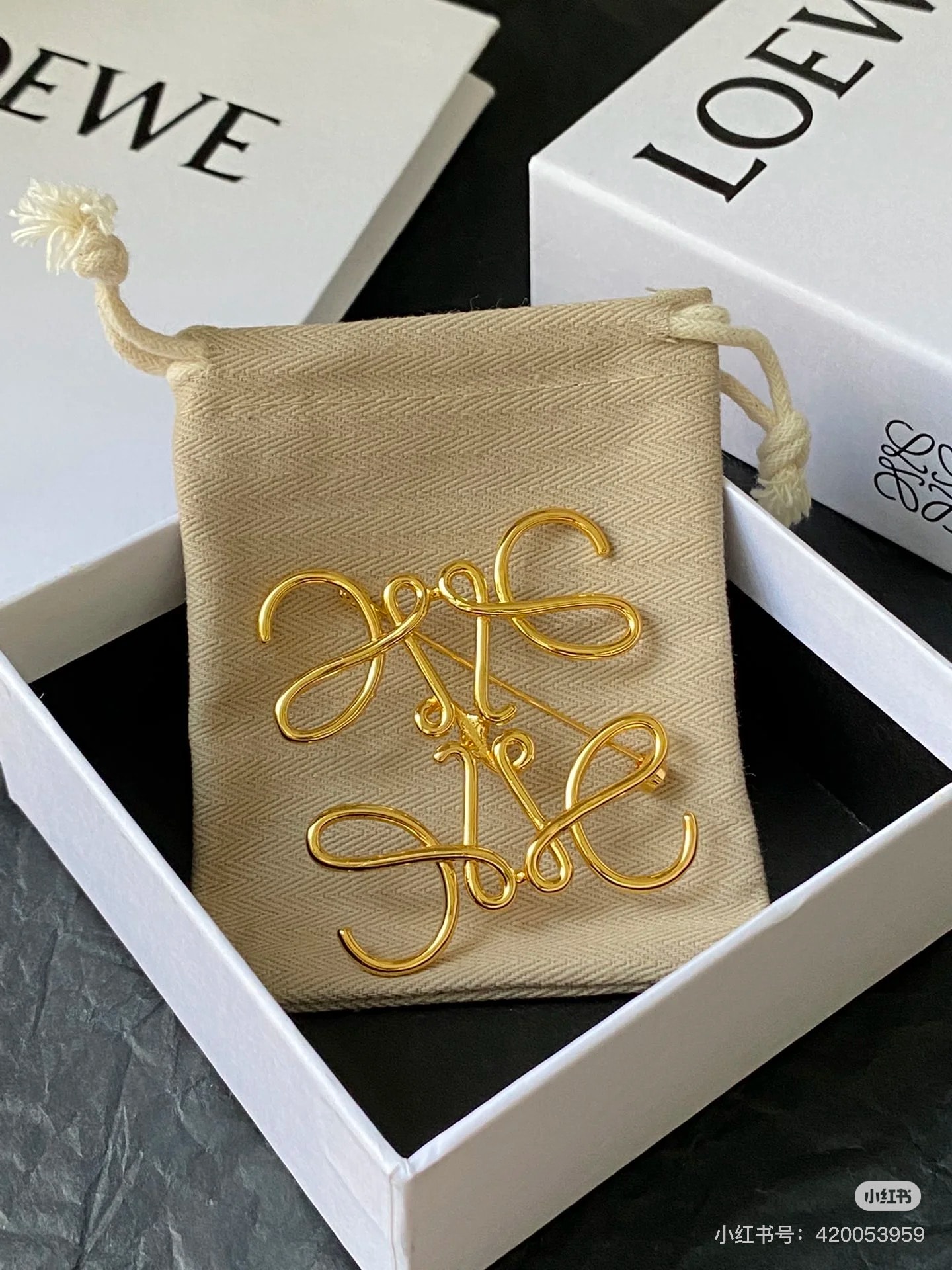 Golden Goose 髒髒小白鞋 NT.8000 有找！寄台灣含關稅、滿額免運，快找朋友湊！