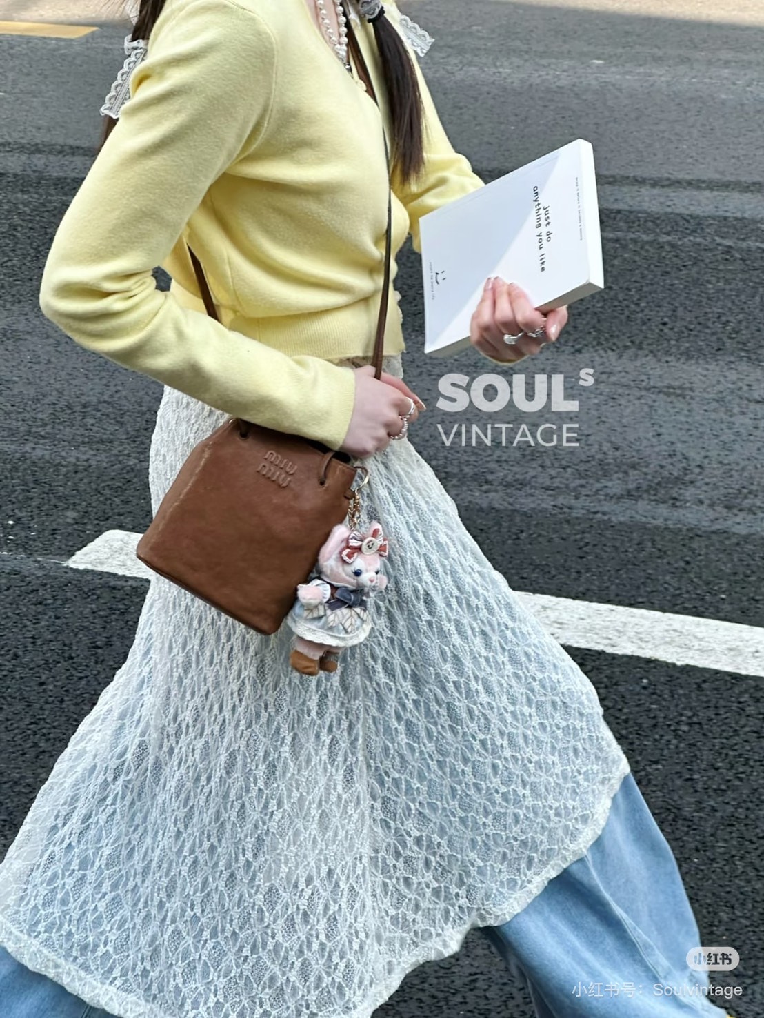 Miu Miu 爆款迷你小水桶 bug 價（台灣專櫃已漲價）