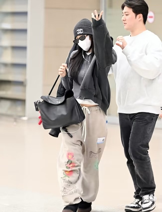 FWRD 九週年滿額7折，折扣區可折上折！