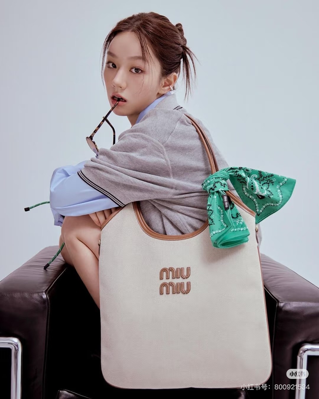 FWRD 滿額 7折，折扣區可折上折 ！