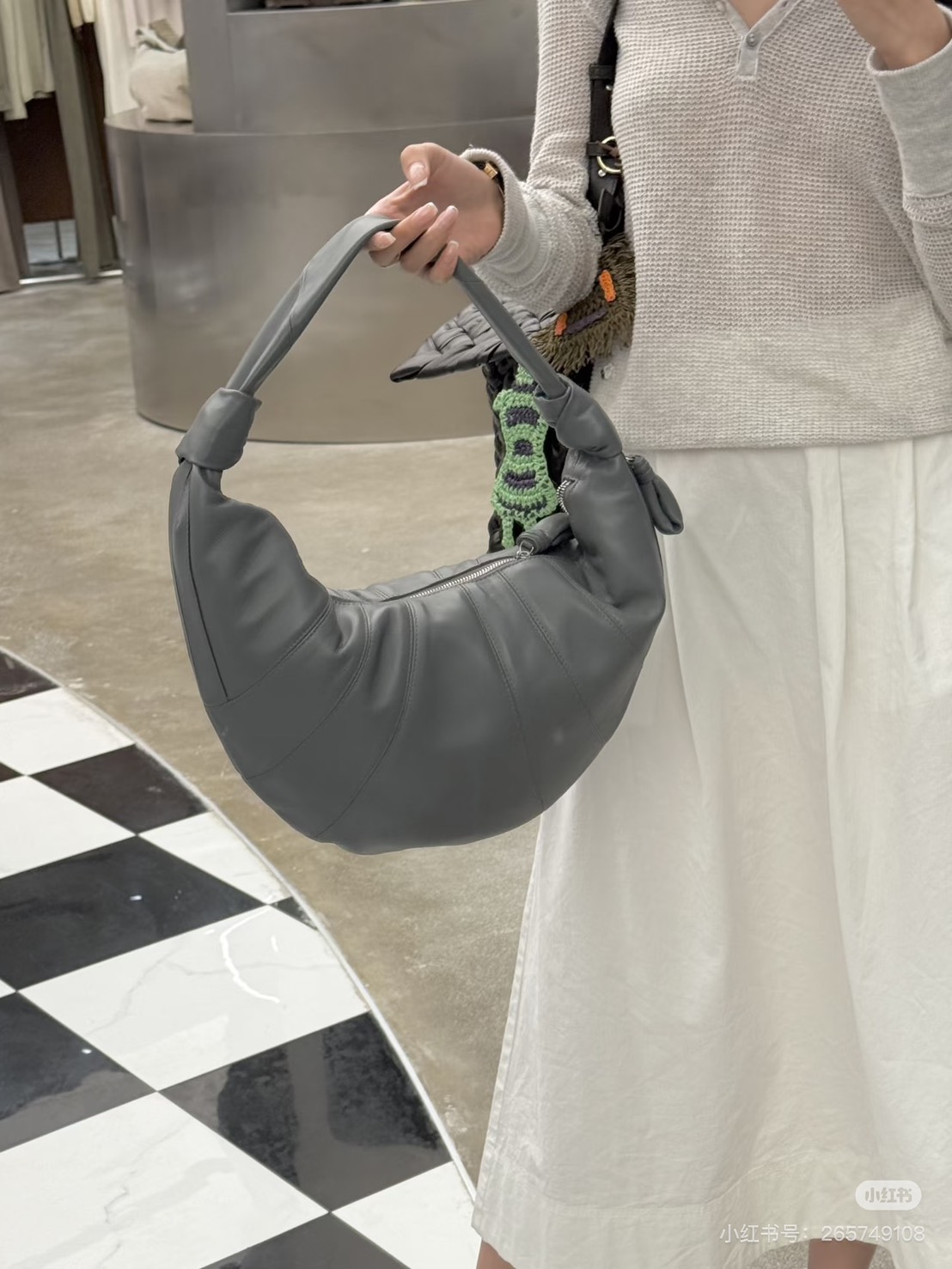 Mytheresa 最後週末加碼超多品牌,必買Lemaire可頌包3萬內入手、68折Toteme T-lock包! - 第16張圖