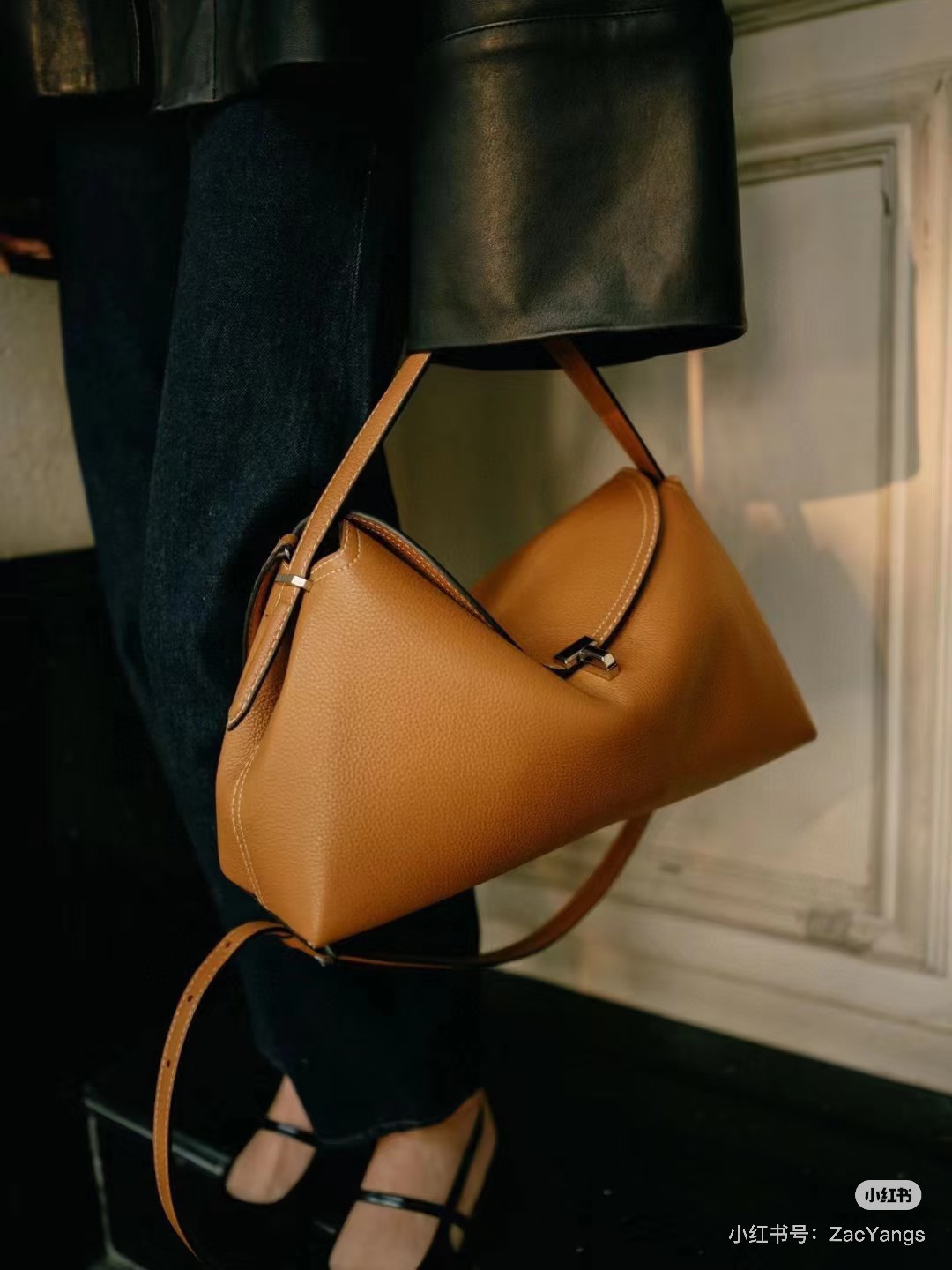 Mytheresa 最後週末加碼超多品牌,必買Lemaire可頌包3萬內入手、68折Toteme T-lock包! - 第41張圖