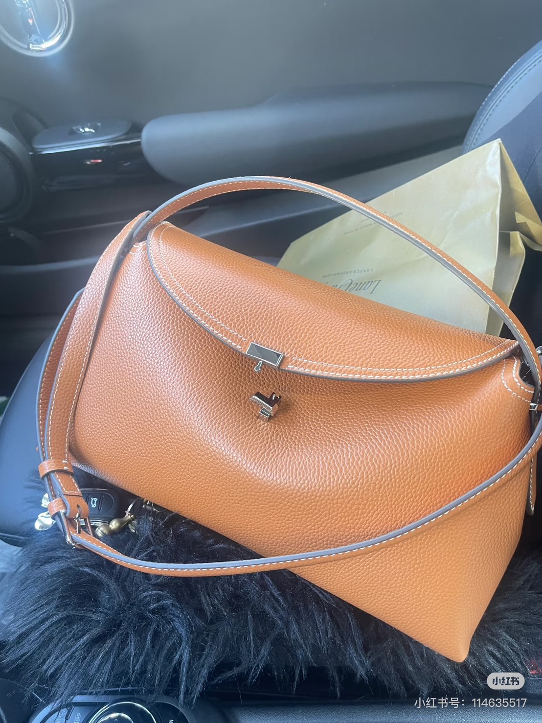 Mytheresa 最後週末加碼超多品牌,必買Lemaire可頌包3萬內入手、68折Toteme T-lock包! - 第36張圖