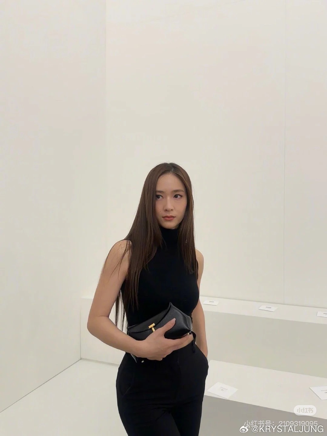 Mytheresa 最後週末加碼超多品牌,必買Lemaire可頌包3萬內入手、68折Toteme T-lock包! - 第44張圖