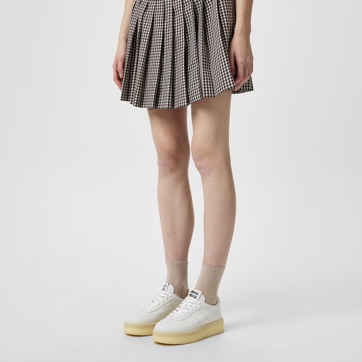 閃購狂歡！英國精品電商 Flannels 換季閃購3折起